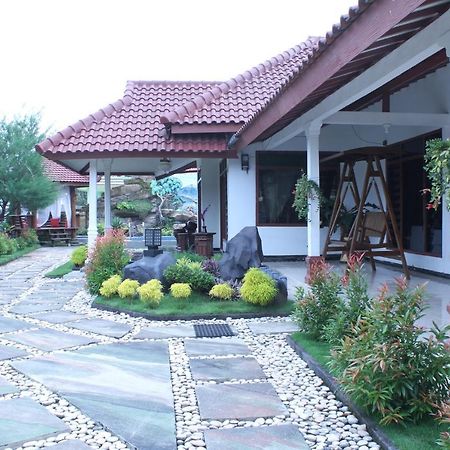 Marry Ind Gunung Kawi Guest House Malang Bumirejo Bagian luar foto