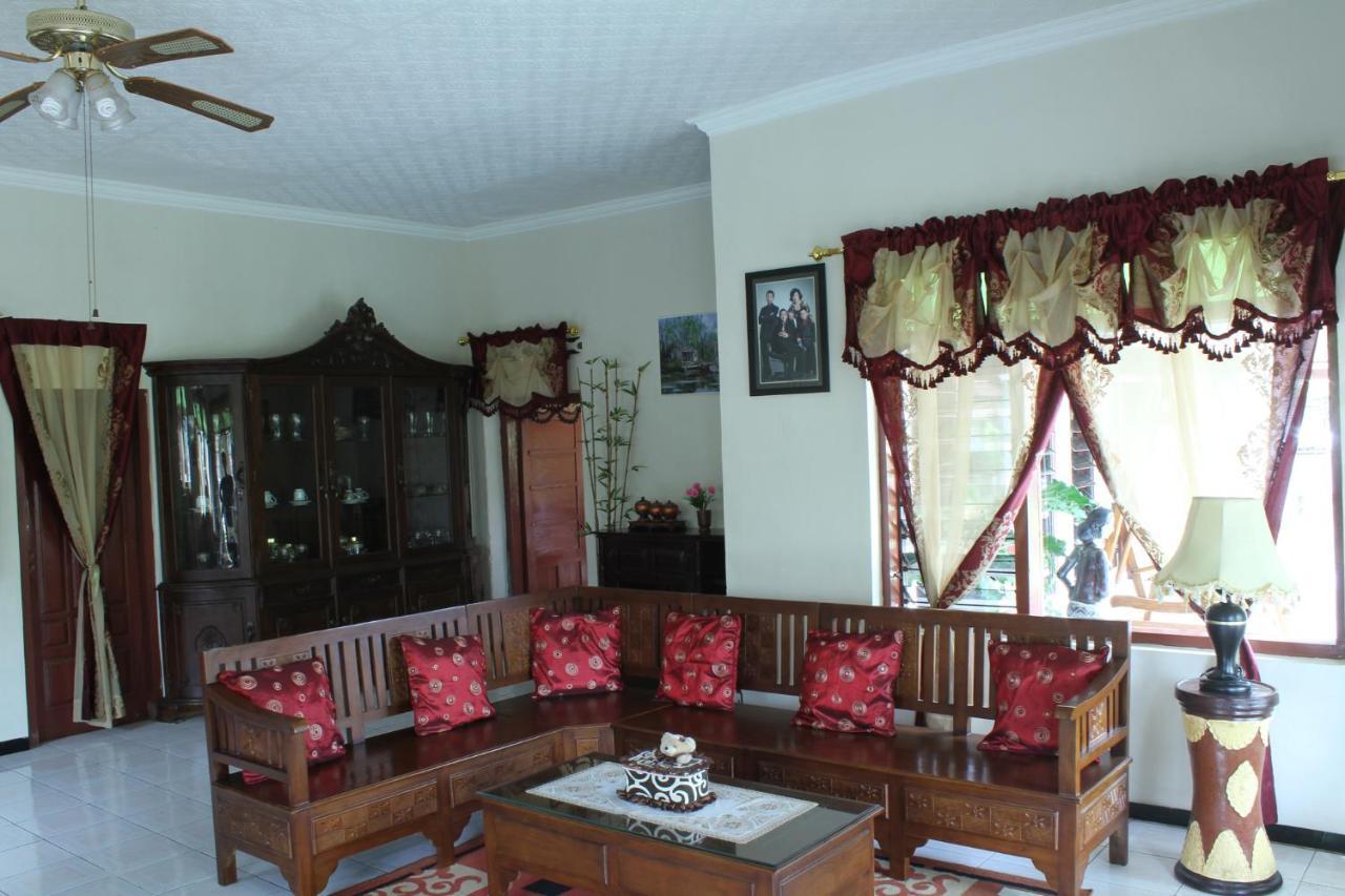 Marry Ind Gunung Kawi Guest House Malang Bumirejo Bagian luar foto