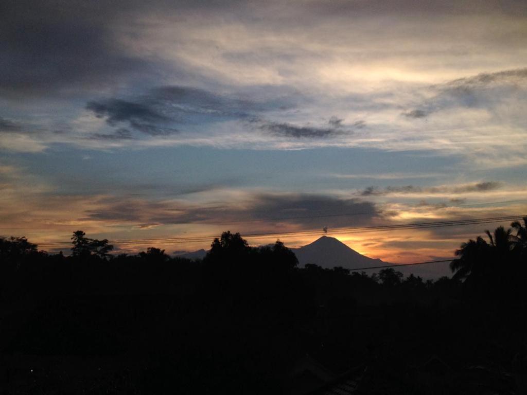 Marry Ind Gunung Kawi Guest House Malang Bumirejo Bagian luar foto
