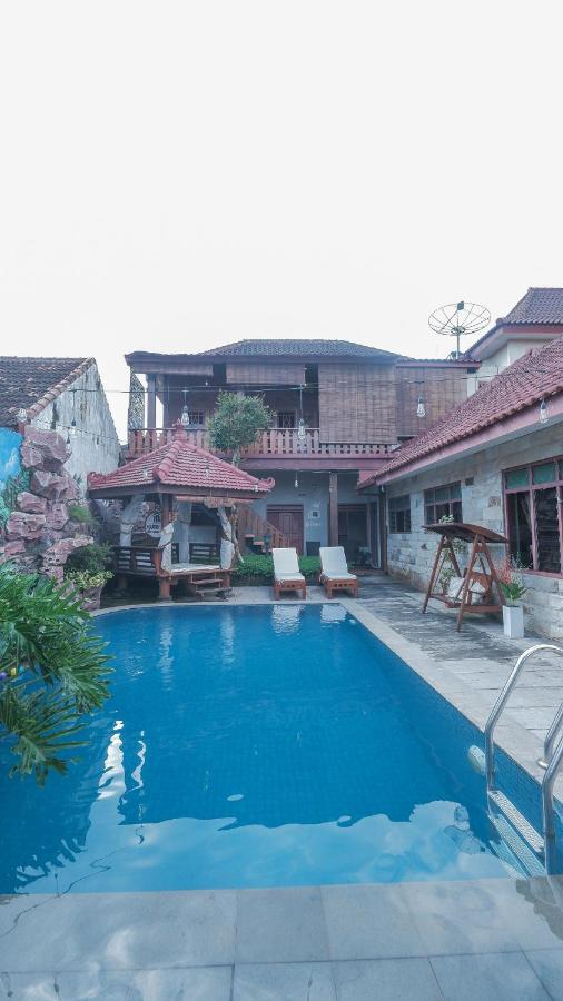 Marry Ind Gunung Kawi Guest House Malang Bumirejo Bagian luar foto
