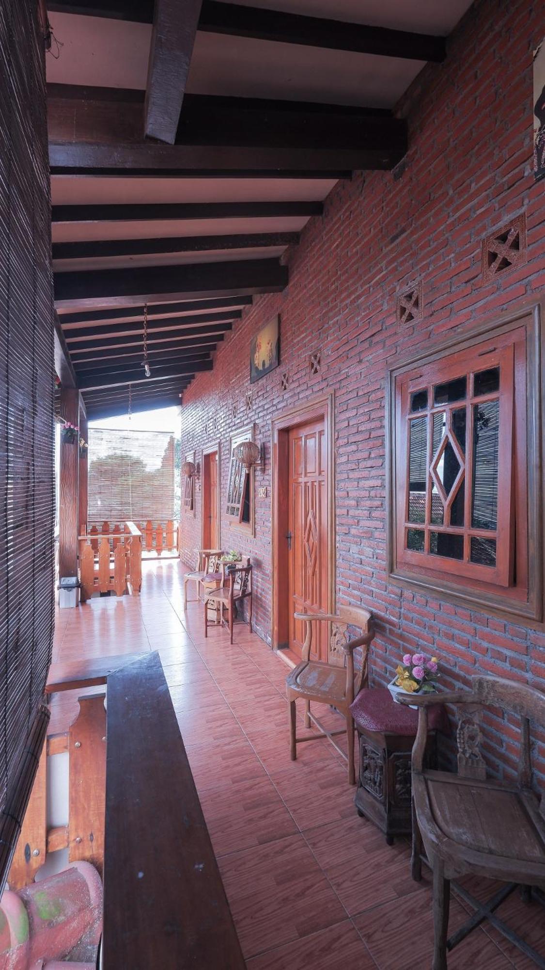 Marry Ind Gunung Kawi Guest House Malang Bumirejo Bagian luar foto